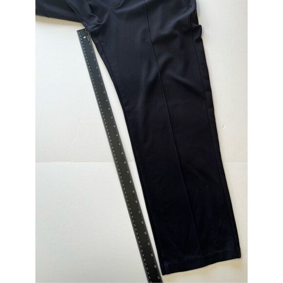 Athleta Eastbound Straight Pull On Pant Stretch Zip Pockets Black Size 14 988039 - Picture 9 of 10